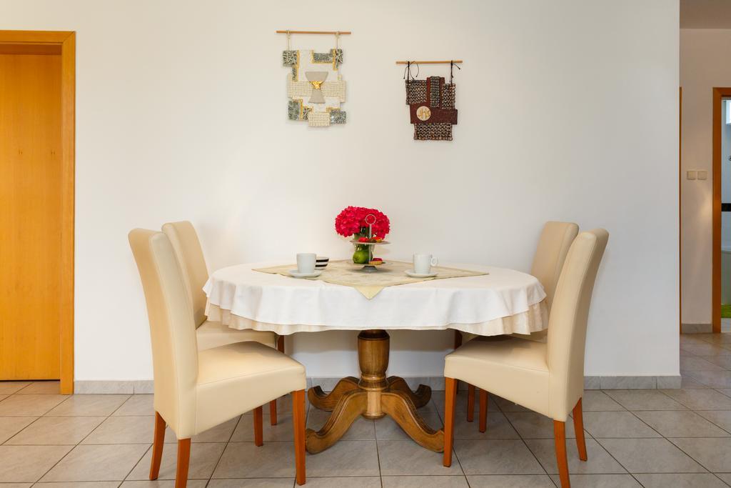 Apartman Snjezana Malinska Extérieur photo