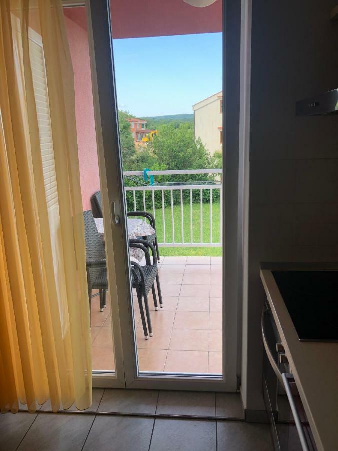 Apartman Snjezana Malinska Extérieur photo